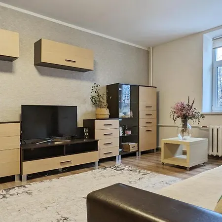German Street Apartment *